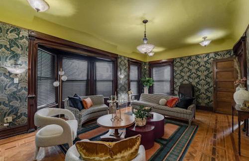 Akrons Werner House Historic 4 Bedroom Luxury - Foto 1