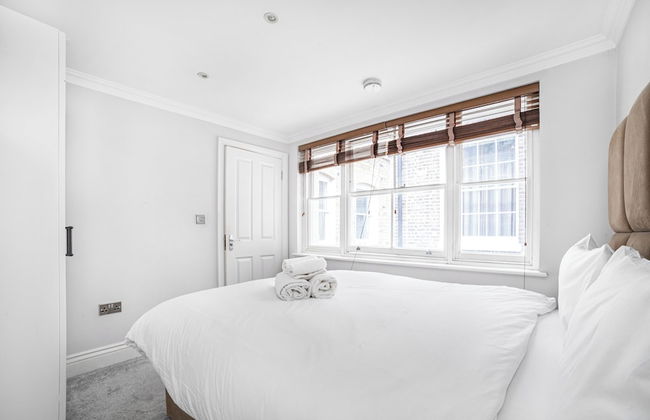 Prime Location Central London - Photo 2