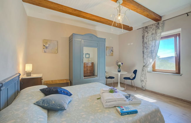 Relaxing Margherita Home Private Garden - Photo 2