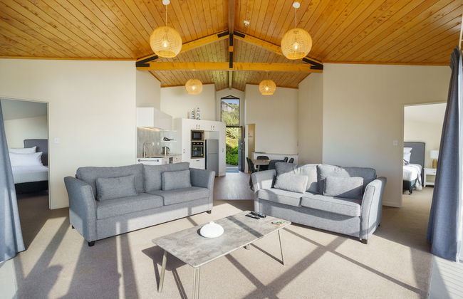 Castaways Resort - Photo 49