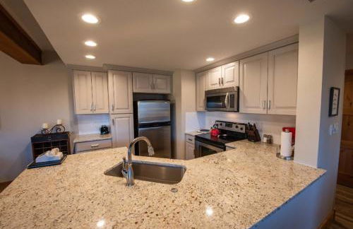 Mountain-Contemporary 2 Br Condo Condo - Foto 5