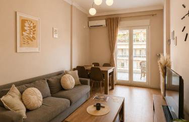 AV Luxury Accommodations 4 - Penthouse - Photo 1