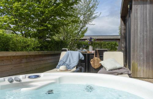 Blackbird Lodge, Strawberryfield Park - Free Parking, Hot tub, pets allowed - Photo 16