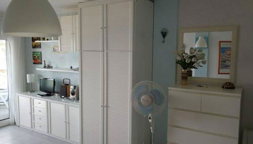 L´Estartit, estudio en primera linea de mar. - Foto 3