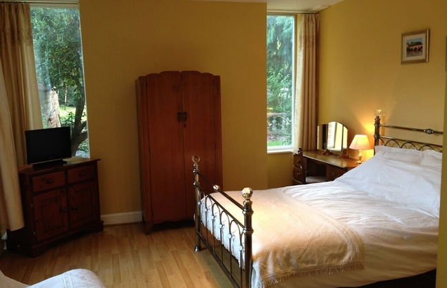 Thornleigh - Photo 3