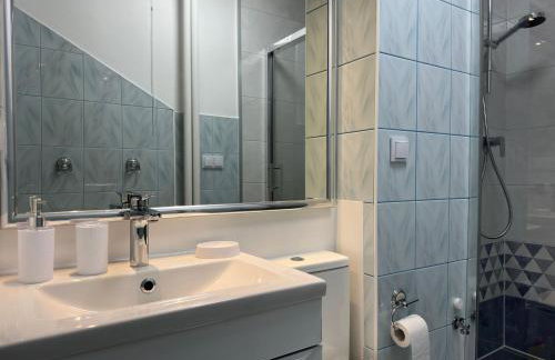 Apartament Bazyliańska - 100m do Metra "Bródno", 20 minut do centrum Warszawy - Foto 22