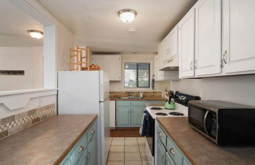 #StayInMyDistrict Cozy Rockaway Beach Cottage - Foto 7