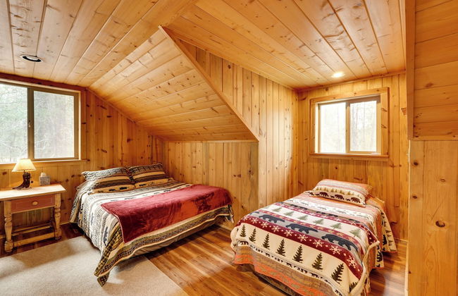 Pet-Friendly House with Deck Near Crater Lake! - Foto 41