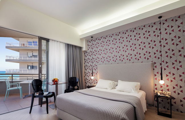 Steris Elegant Beach Hotel - Foto 8