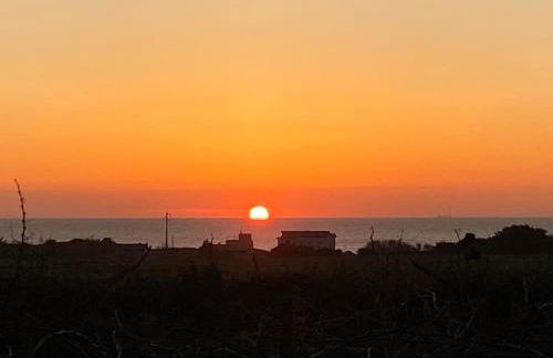 Encantadora moradia T1, com piscina e vista mar a 500m da praia - Foto 31