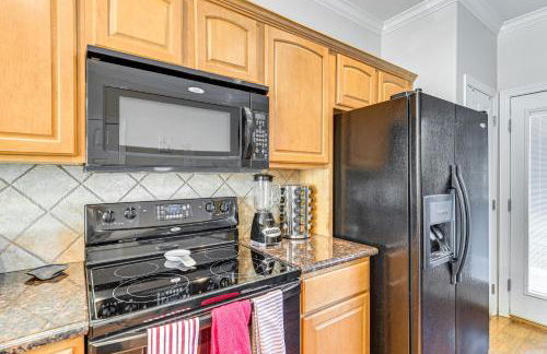 2 Mi to Texas AandM Unit with Pool and Hot Tub Access - Photo 7