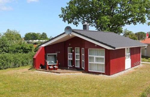 4 star holiday home in Groemitz - Foto 1