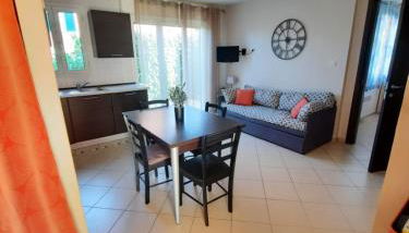 Chez Valérie et Stéphane, Les terrasses de Lozari - Foto 5