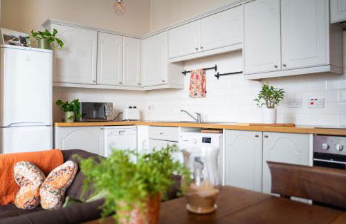 20min train to Edinburgh, The Coorie Inn - Foto 6