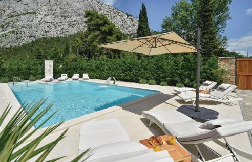 Beautiful Home In Omis With Sauna - Photo 13