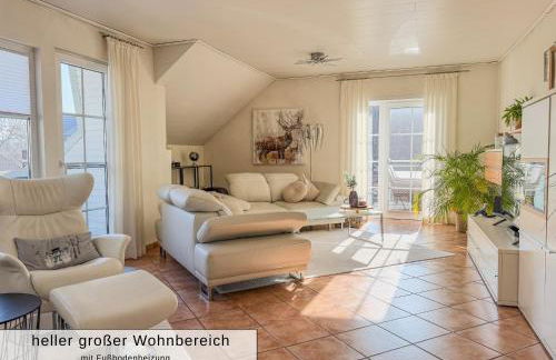 Harz-Fewo Weitsicht, modern & ruhig mit 2 Balkonen, Jura Kaffeevollautomat, Kaminofen, Gäste mit Hund willkommen - Foto 1