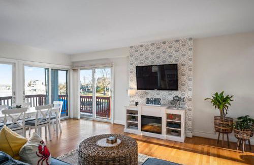 Waterfront Getaway - Dock UR Boat & Walk to Beach - Foto 13