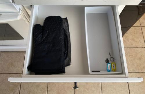 Hot Tub-EV-Kid Friendly-Arcade Game-BBQ-Fire Pit - Photo 40