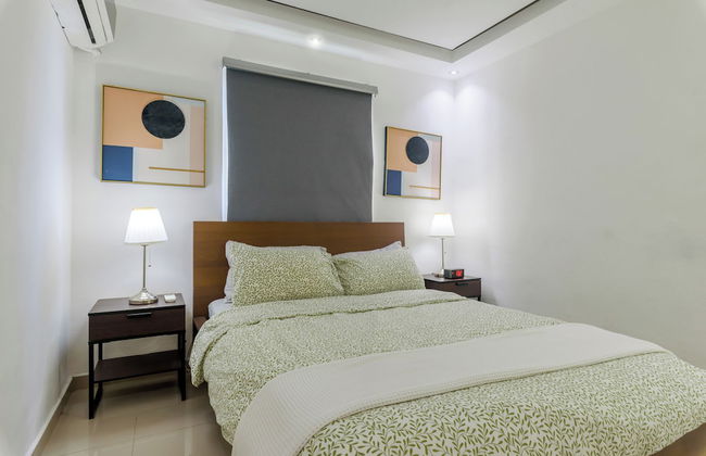 Oceanfront Condo in Ave. España Sleeps 8 - Foto 17