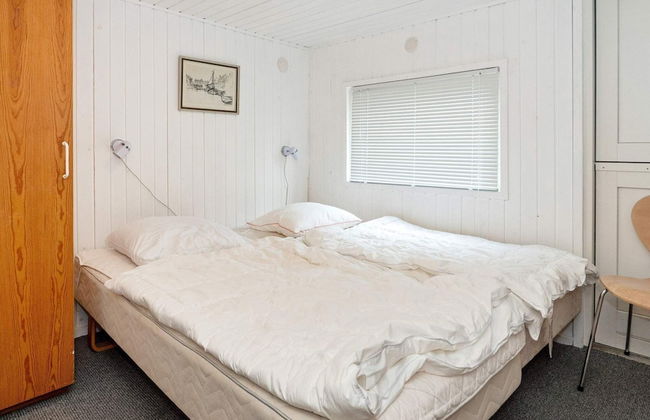 5 Person Holiday Home in Thyholm - Photo 3