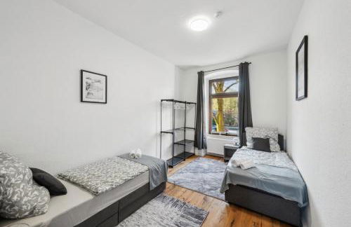 Wupper Home I, Top Lage Ideal für Geschäftsleute, Monteure, Familien, 3 Zimmer, Smart-TV - Foto 2