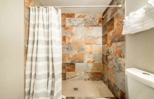 The Pikes Peak Villa -Hot Tub -Mtn Views -Firepit - Foto 54