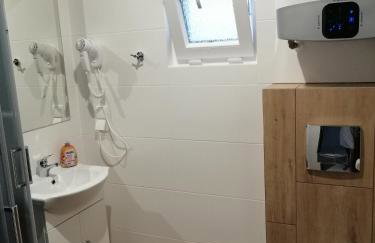 Domki nad jeziorem - Foto 14