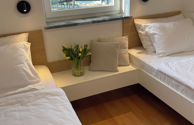 Premium levant 211 Marina Apartment - Photo 3