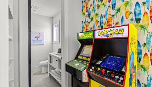 Luxury Beachfront l Private Hot Tub, Pool, & 2 Arcade Games - Foto 5