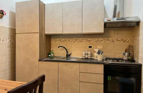 Saint Peter & Giulio Cesare - Photo 10