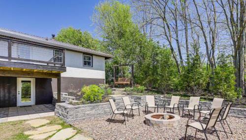 Dry Ridge Farmhouse with Hot Tub and Game Room! - Foto 1