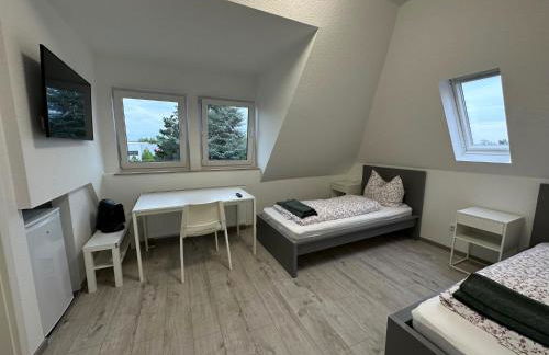 Apart-Hotel Rheinischer Hof Dormagen - Photo 3