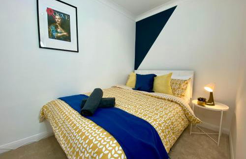 Lovely house in a great location with Parking, WiFi & Smart TV - Near Poole & Bournemouth - Foto 6