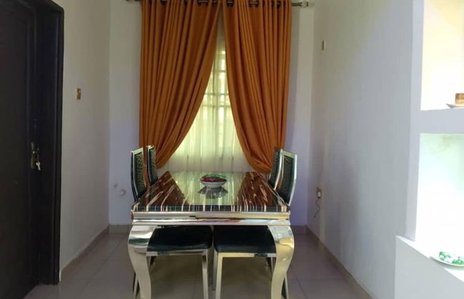 2 Bed-sleeps 4-free Parking-aircon-3 - Foto 13