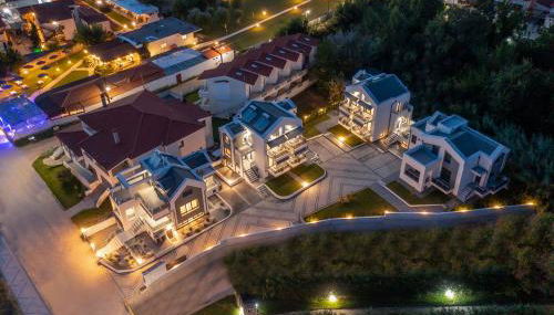 The Black Pearl Villas - Photo 3