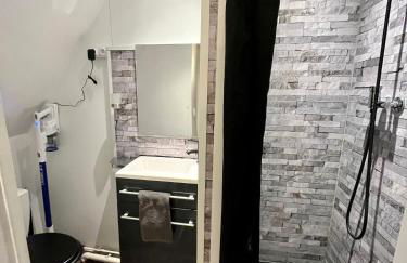 Au ColbVert - La Catho' - Vauban - Métro - Netflix - Wifi - Foto 5