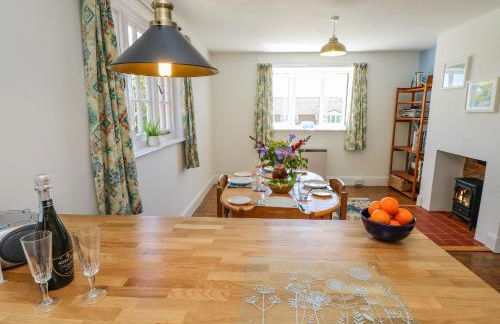 Ladylands Cottage - Photo 11