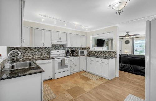 Cozy and Relaxing Fishing Retreat home - Foto 3