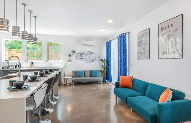 Upstay - Eastside Home w LRG Patio - Rooftop Deck - Foto 8