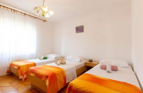 Apartment in Tribalj with Sea View and Beach - Foto 31