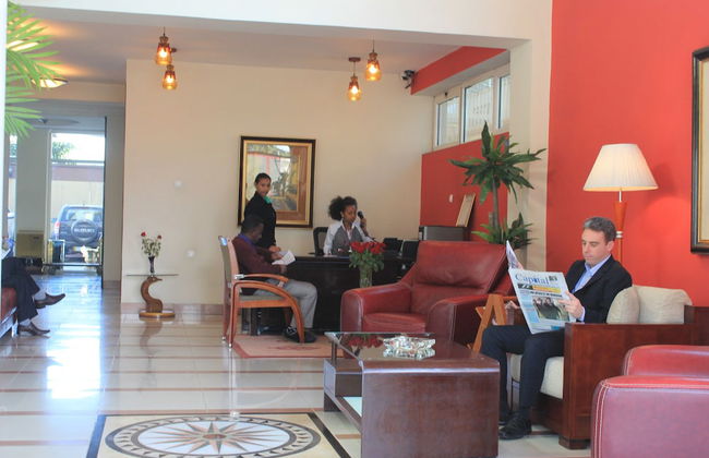 Diplomat Luxury Furnished Apartments - Foto 3