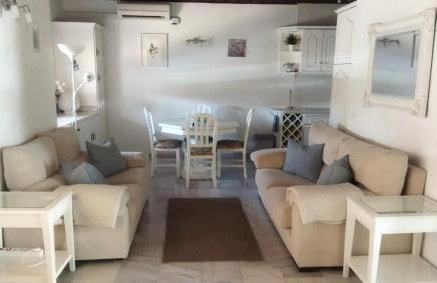 Bright, Airy Home from Home in Mijas Golf - Photo 7