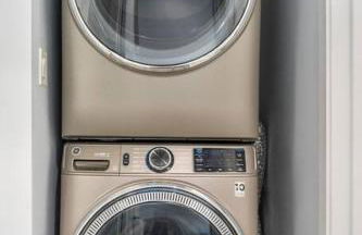 Adorable 2BR-2BA House with EV & Free Parking and Family Friendly in Los Angeles - Photo 54