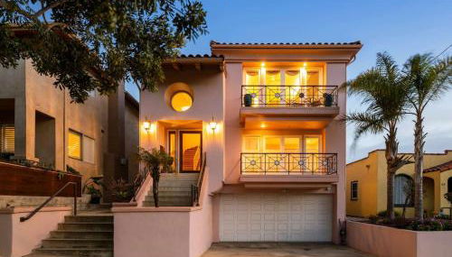 Oceanview Coastal Retreat in Redondo Beach - Foto 1