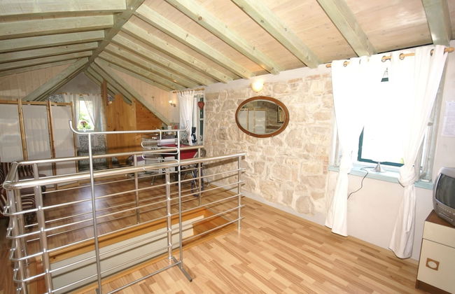 Traditional House With two Apartments - Foto 7