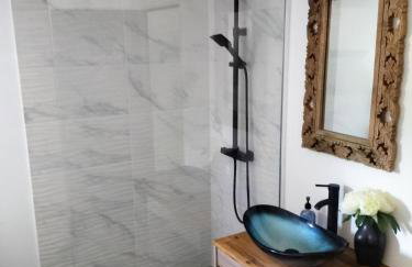 Gîte naturiste Adults Only, 3 chambres avec Piscine au sel, Île des Plaisirs - Photo 33