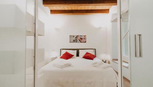 Charme in Centro with private parking - Photo 4