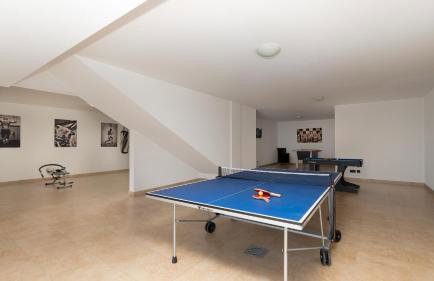 Villa Vitoria - by LovelyStay - Foto 2