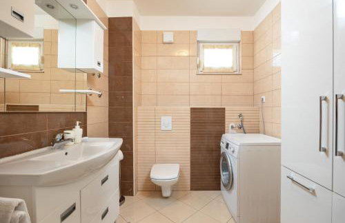 VILLA MILLA with private pool, jacuzzi, sauna, gym, max. 8 person - Photo 24