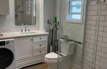 Family-Friendly Retreat near Manistee Riverwalk - Foto 13